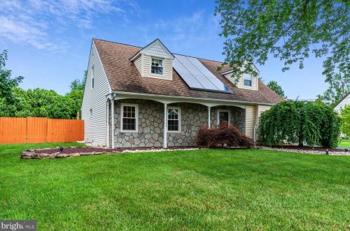 343 George Dye Rd, Trenton, NJ 08691-3310