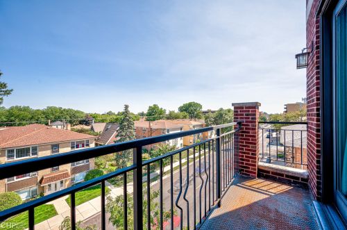 3016 Harlem Ave, Chicago IL  60634-4788 exterior