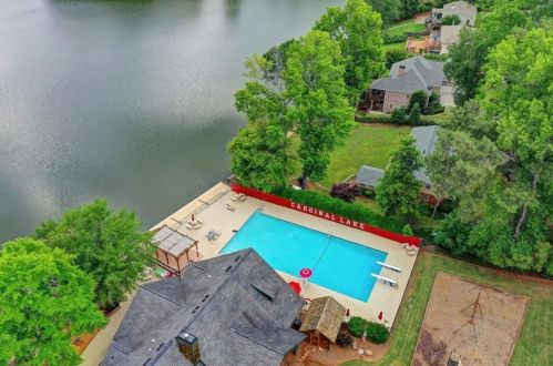 2842 Cardinal Lk Dr, Duluth GA 30096-3934 exterior