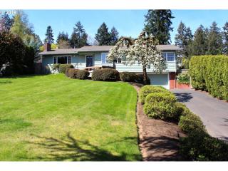 777 Crest Dr, Eugene OR  97405-2774 exterior