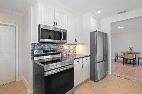 658 Palmetto Park Rd, Boca Raton FL  33486-3560 exterior