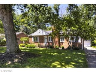 24128 Oakland Rd, Cleveland OH  44140-2831 exterior