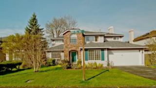 18905 112 Pl, Seattle WA  98055-7117 exterior