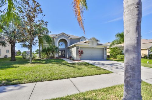 11003 Hoffner Edge Dr, Riverview, FL 33579-4085