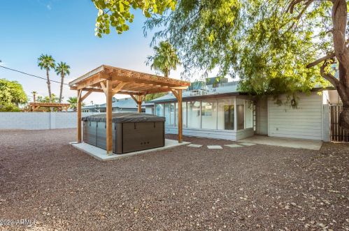 4735 24 St, Phoenix AZ 85016-4837 exterior