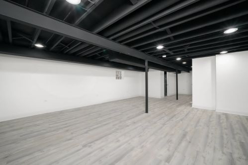 8951 Union Ave, Chicago IL  60620-2233 exterior