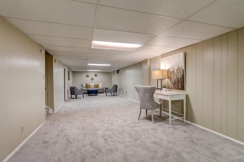 5536 Mohawk Ave, Milwaukee WI 53217-5034 exterior