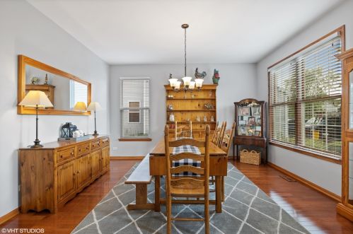 240 Martin Dr, Bull Valley, IL 60098-8220