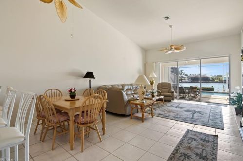 310 Stella Maris Dr, Naples, FL 34114-9603