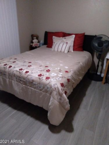 9017 Elm St, Phoenix AZ  85037-1147 exterior