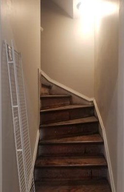 4113 Gladys Ave, Chicago IL 60624-3021 exterior