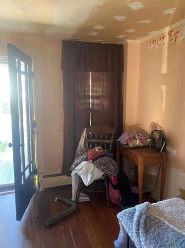 14 Main St, Sutton MA 01590-1615 exterior