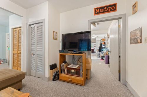 209 15 St, Atlanta GA 30318-7805 exterior