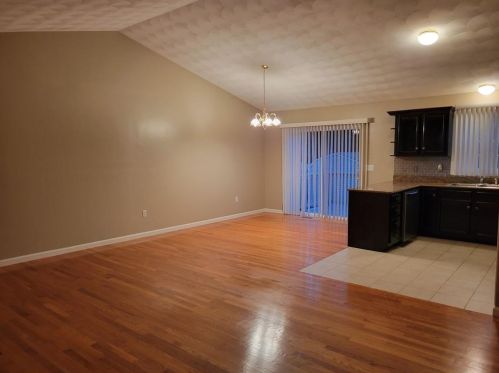 15 Locust Ave, Providence RI  02911-1514 exterior