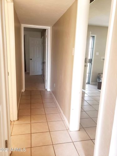 4327 17th Ave, Phoenix AZ  85015-4730 exterior