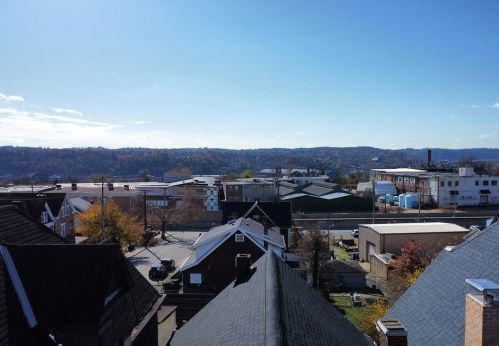 2236 Woodstock Ave, Pittsburgh PA 15218-2636 exterior