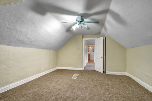 6037 Kenneth Ave, Chicago IL 60652-1108 exterior