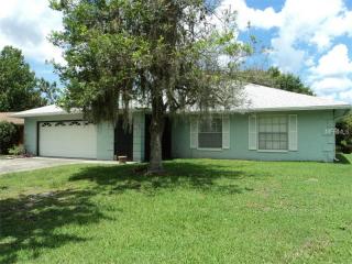 1917 Tampa Bay Dr, Zephyrhills, FL 33543-5319