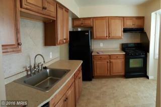 8091 Community Dr, Manassas VA  20109-3554 exterior