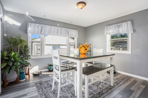 857 Cricklewood St, Wyoming MI exterior