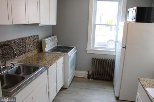 30 Mcallister St, Hanover, PA 17331-3231