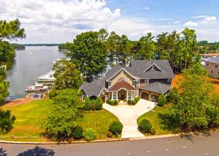 18315 Harbor Light Blvd, Cornelius, NC 28031-7794