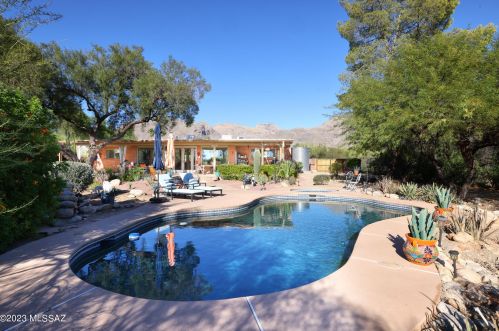 1202 Chula Vista Rd, Tucson AZ  85704-3008 exterior