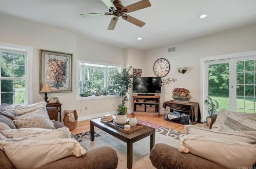 91 Corbett Rd, Montgomery NY  12549-2022 exterior