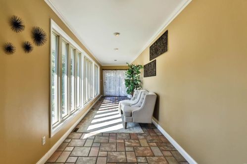 10101 Courtwick Dr, Saint Louis MO 63128-1613 exterior