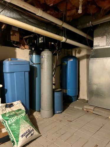 7429 Ctr Dr, Bull Valley IL 60097-8621 exterior