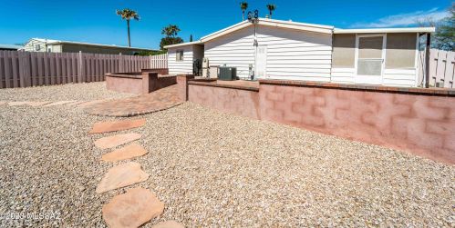 101 Mora Dr, Green Valley AZ 85614-4317 exterior