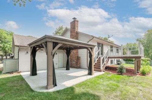 12977 Finch Way, Saint Paul MN 55124-8140 exterior