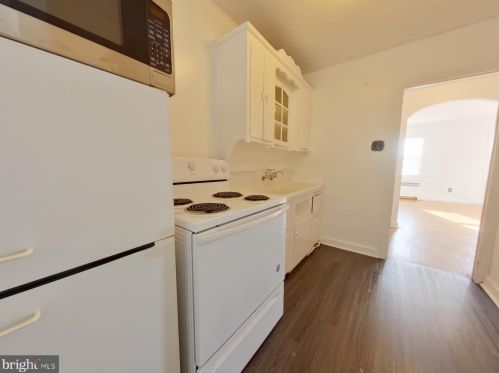 1301 Magee, Philadelphia PA 19111-4915 exterior