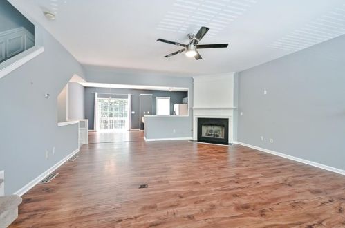 5150 Manerdale Dr, Atlanta GA exterior