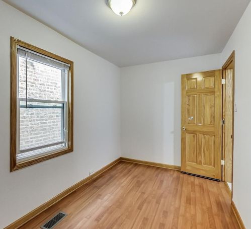 3605 Winchester Ave, Chicago IL 60609-1232 exterior