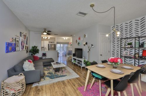 6323 Osprey Lake Cir, Riverview FL 33578-8961 exterior