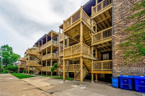 1400 56th St, Chicago IL  60637-1852 exterior