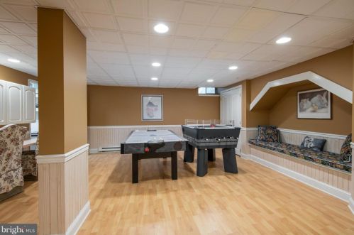 195 Carnoustie Way, Media PA 19063-1856 exterior