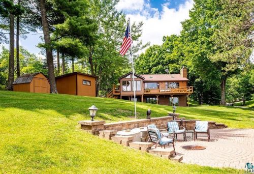 5225 1 Ave, Duluth MN 55803-9469 exterior