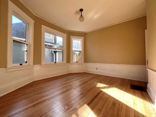 2834 Prospect Ave, Milwaukee WI  53211-3770 exterior