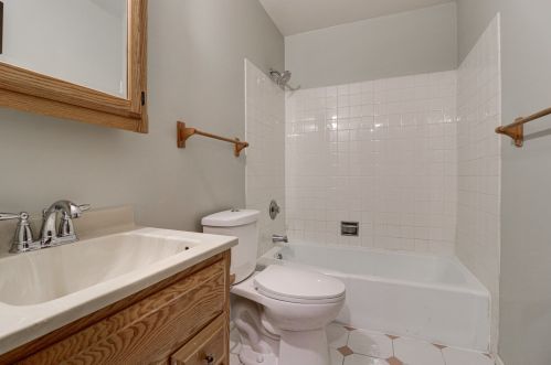 1145 Polk St, Chicago IL 60607-3415 exterior