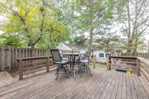 5536 Devonshire Ave, Saint Louis MO 63109-2863 exterior