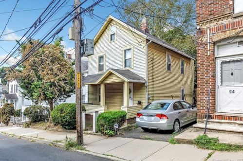 96 Lexington Ave, Norwalk, CT 06854-4326