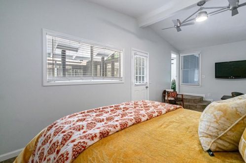 3538 Kim Ct, Atlanta GA exterior