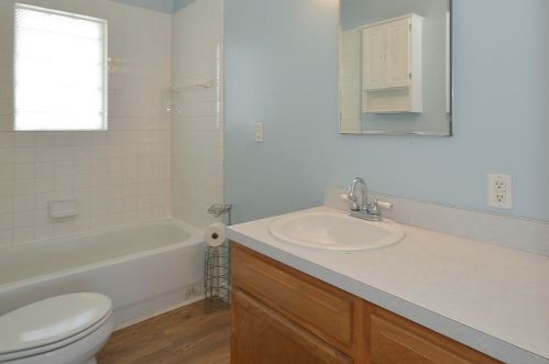 2103 Miles Ave, Kalamazoo MI  49001-5132 exterior