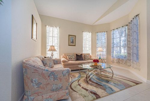 5629 Spanish Riv Rd, Fort Pierce FL 34951-2896 exterior