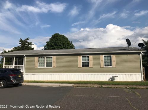 20 Southwind Cir, Jackson Twp, NJ 08527-2818