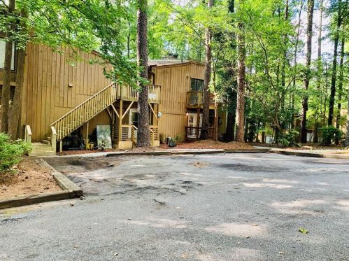 5780 Par 4 Ct, Lithonia GA 30038-1807 exterior