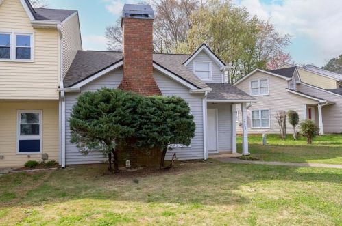 2385 Cove Rd, Lithonia GA  30058-8960 exterior