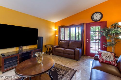 7898 Starbright Ct, Tucson AZ exterior